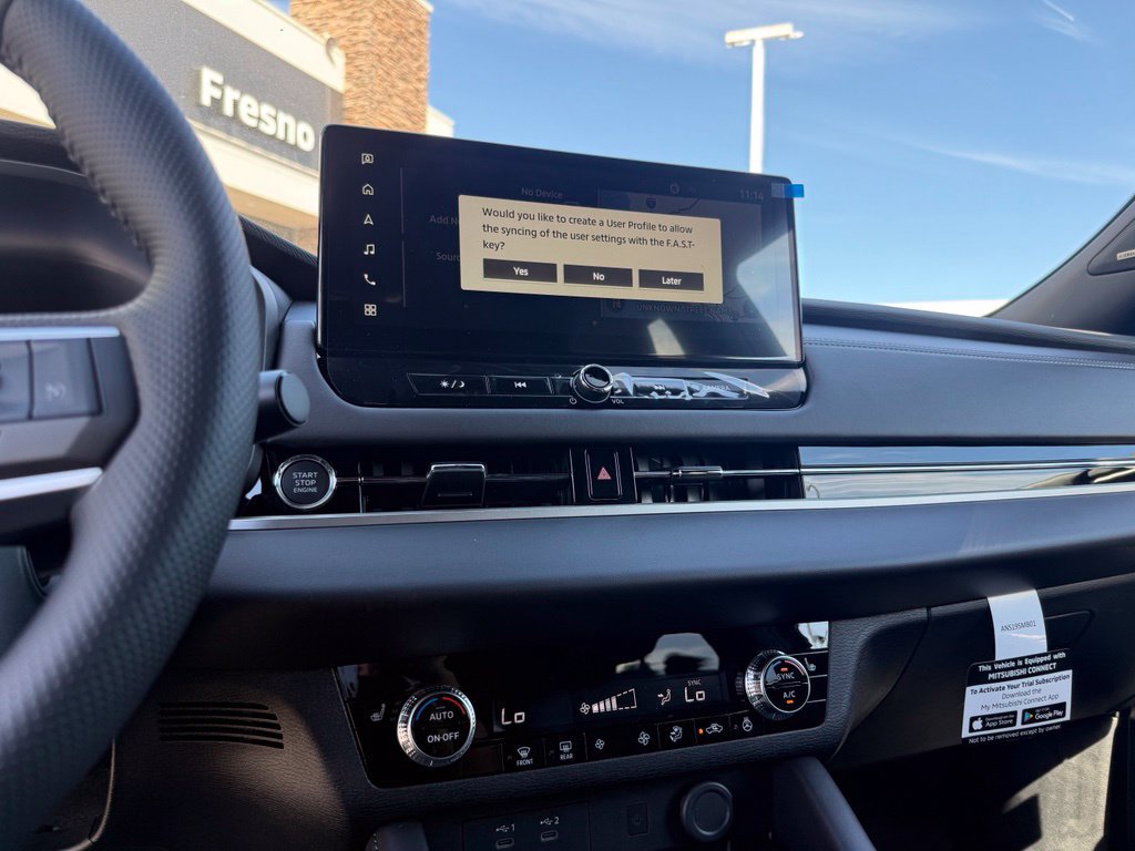 New 2026 Mitsubishi Outlander LE FWD image 25