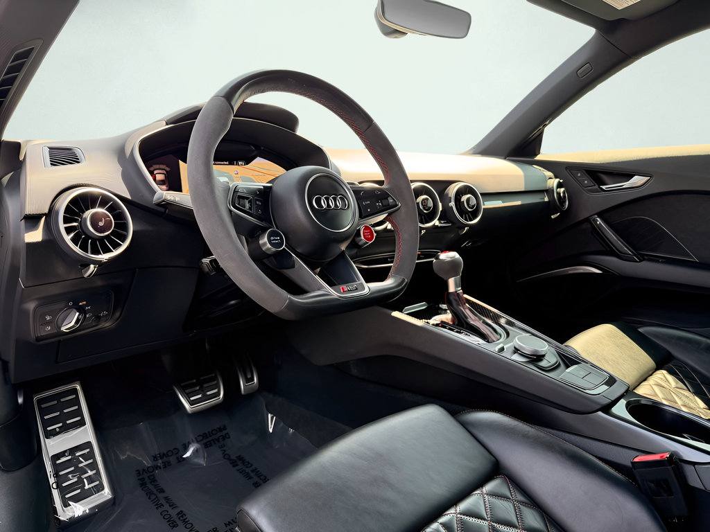 Used 2018 Audi TT RS w/ Technology Package AWD/4WD image 4