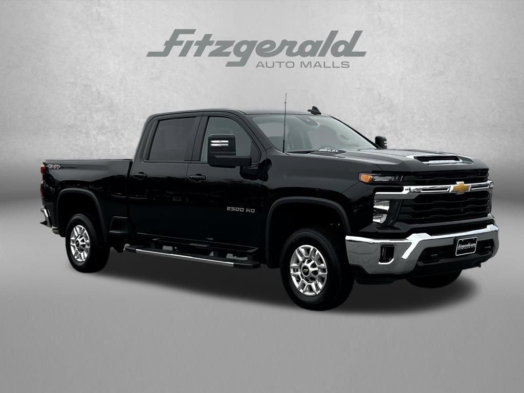 Used 2025 Chevrolet Silverado 2500 LT w/ Convenience Package AWD/4WD image 1
