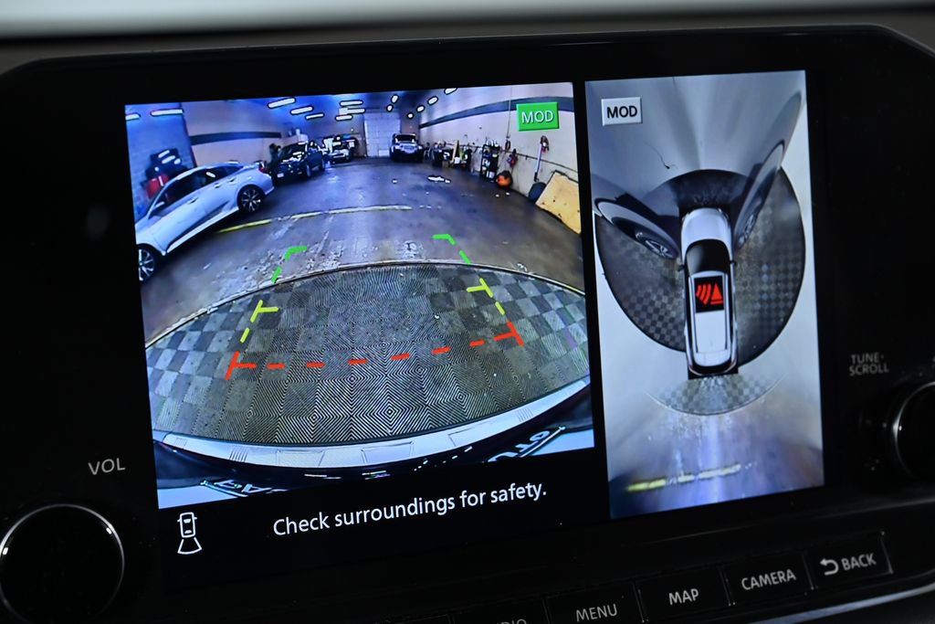 Used 2021 Nissan Rogue SL w/ Premium Package image 17