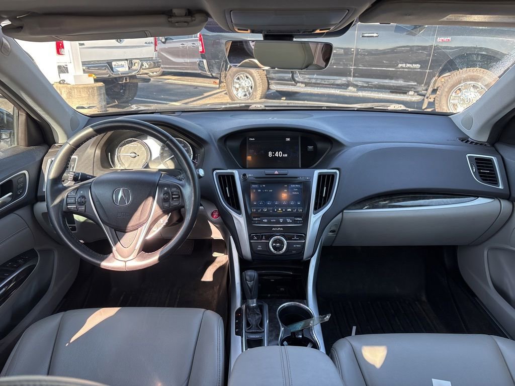 Used 2018 Acura TLX FWD image 17