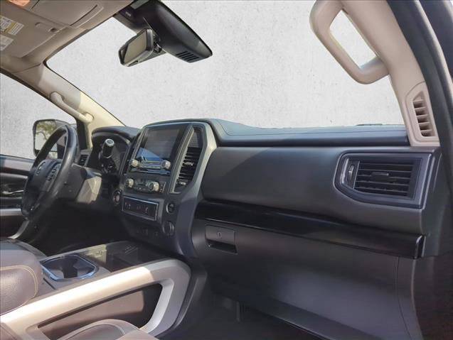 Used 2024 Nissan Titan SV w/ SV Convenience Package RWD image 25