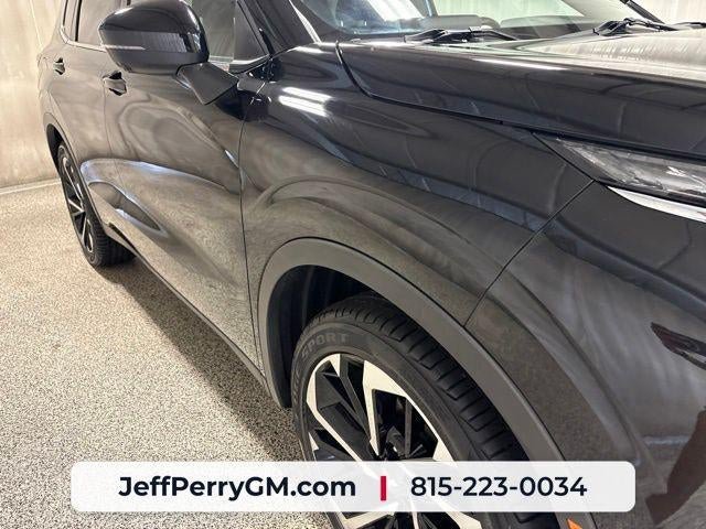 Used 2022 Mitsubishi Outlander SE AWD/4WD image 8