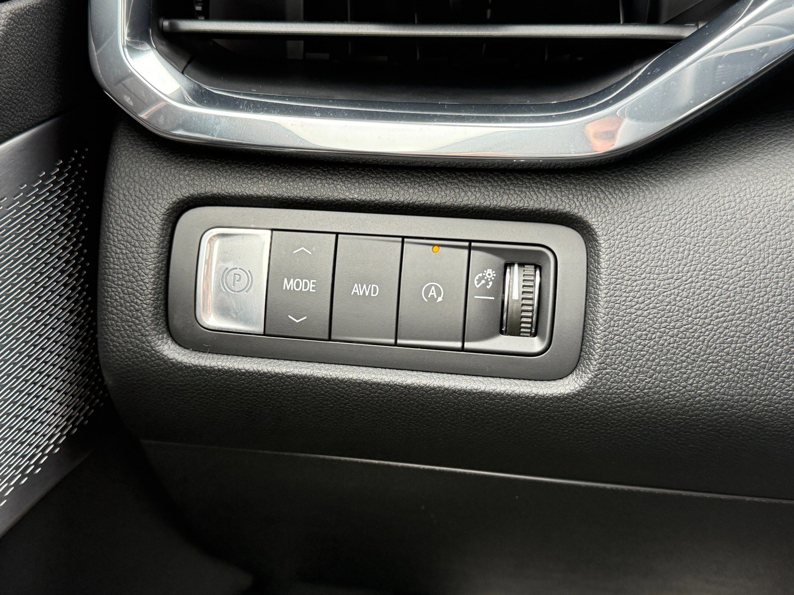 New 2026 GMC Acadia Denali Ultimate w/ LPO, Rugged Package image 35