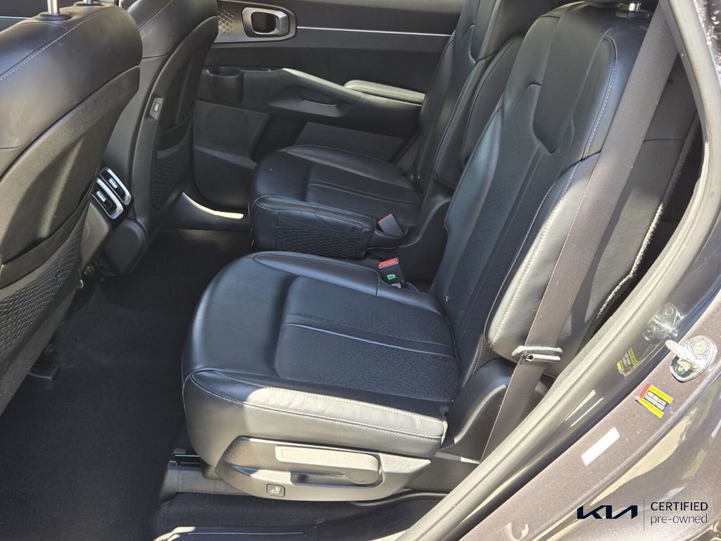 Certified 2022 Kia Sorento S image 12