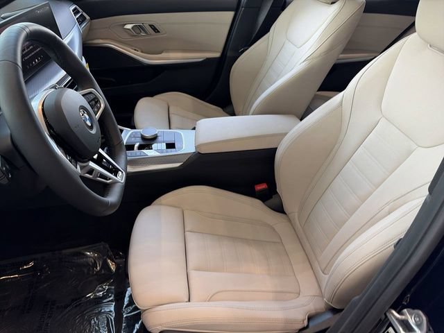 Used 2026 BMW 330i Sedan w/ M Sport Package RWD image 17