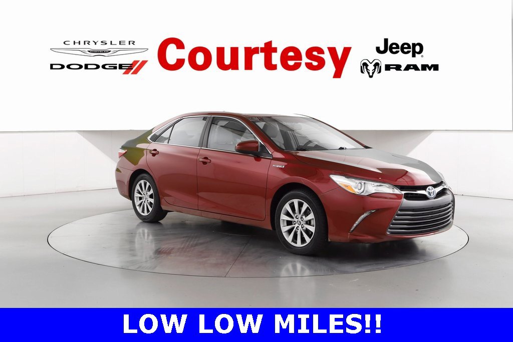 Used 2015 Toyota Camry LE