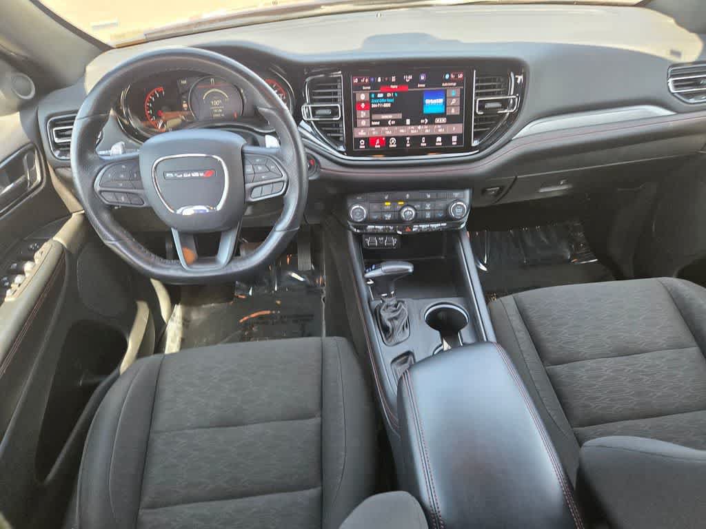 Used 2025 Dodge Durango GT AWD/4WD image 9