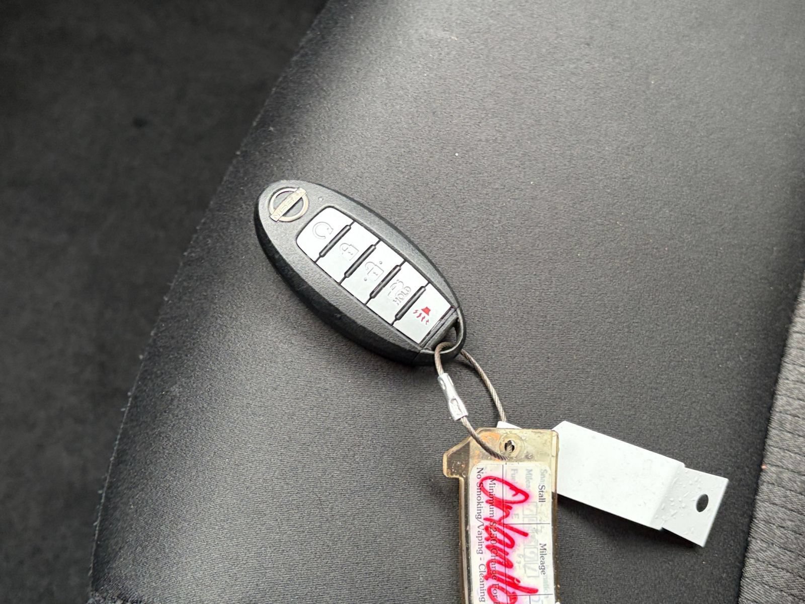 Used 2025 Nissan Altima 2.5 SV FWD image 21