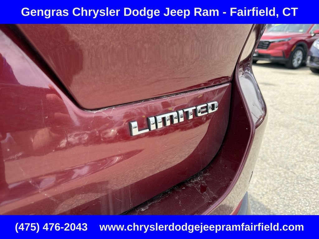Used 2023 Jeep Grand Cherokee L Limited w/ Luxury Tech Group II AWD/4WD image 13