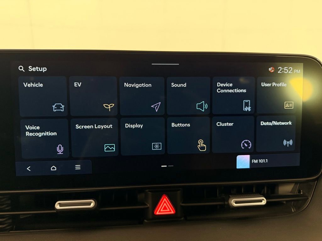 Used 2025 Hyundai Ioniq 5 SEL image 31