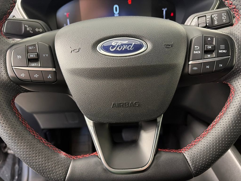 Used 2025 Ford Escape ST-Line Select image 16