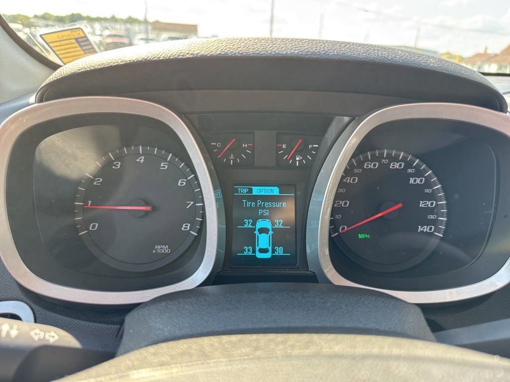 Used 2017 Chevrolet Equinox LT w/ Convenience Package image 23