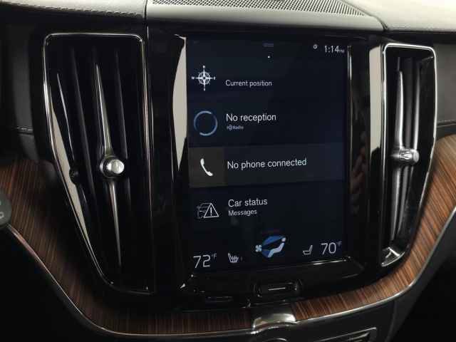 Used 2019 Volvo XC60 T8 Inscription image 25