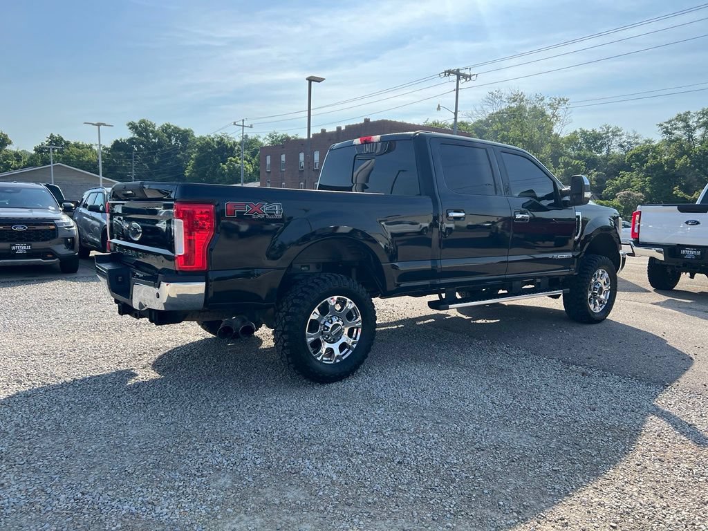Used 2017 Ford F250 Lariat w/ Lariat Ultimate Package AWD/4WD image 8