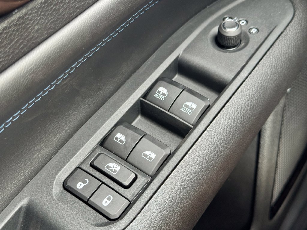 New 2026 Jeep Compass Latitude AWD/4WD image 27