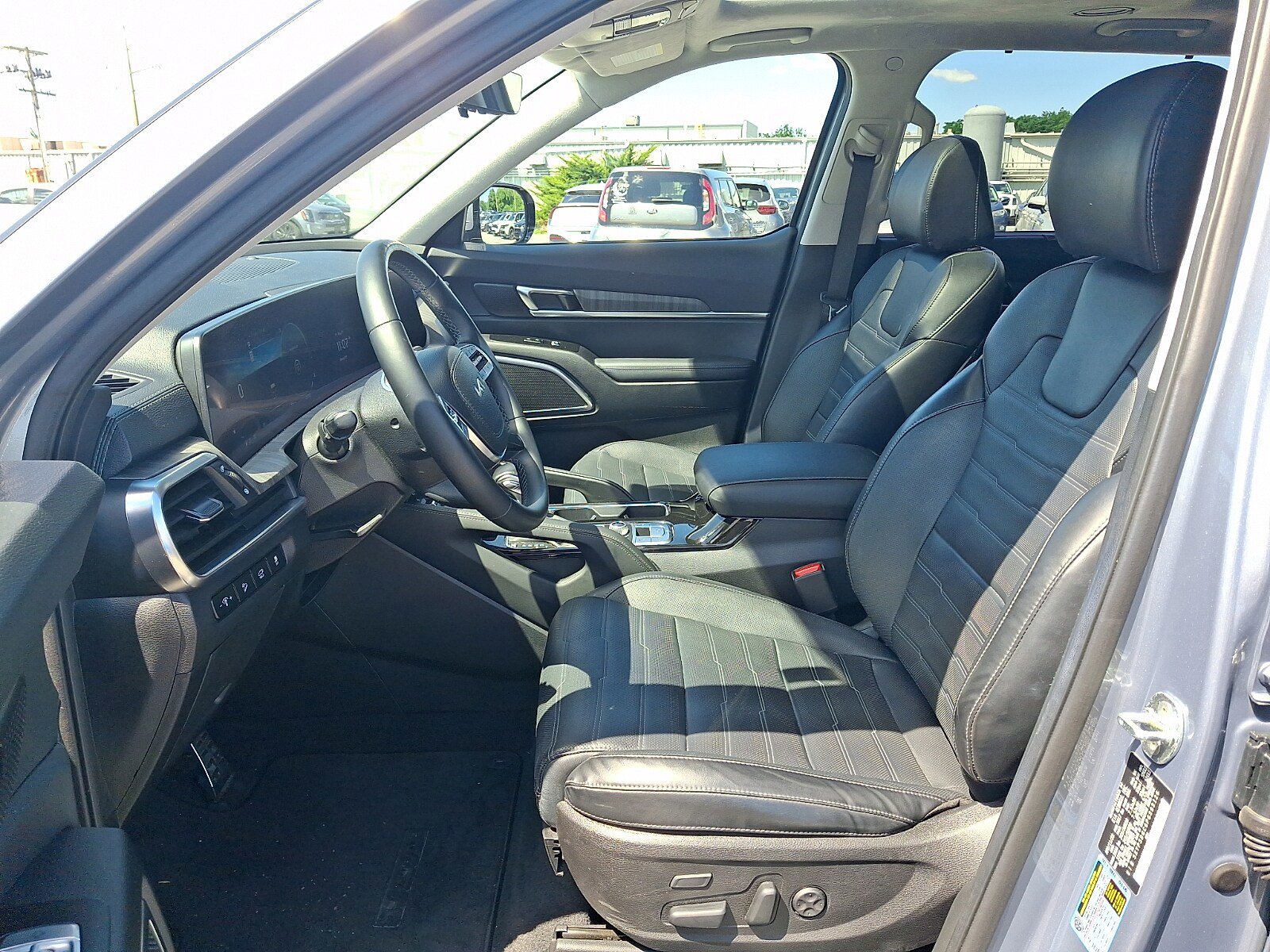 Used 2023 Kia Telluride SX Prestige AWD/4WD image 13