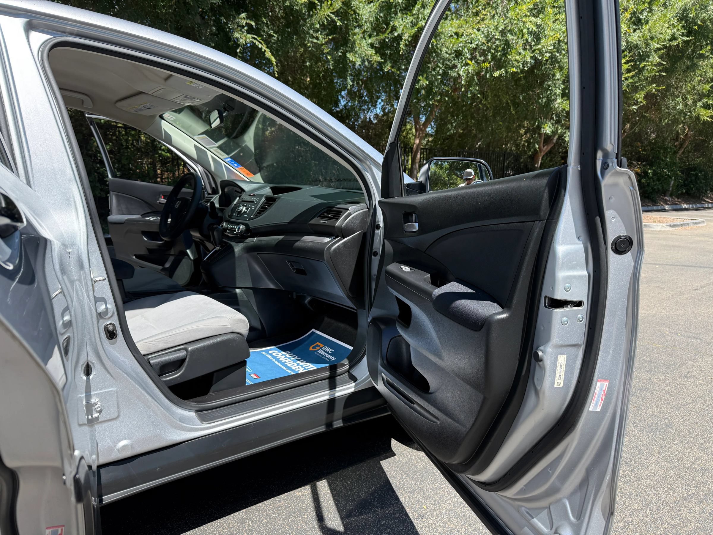 Used 2015 Honda CR-V LX image 24