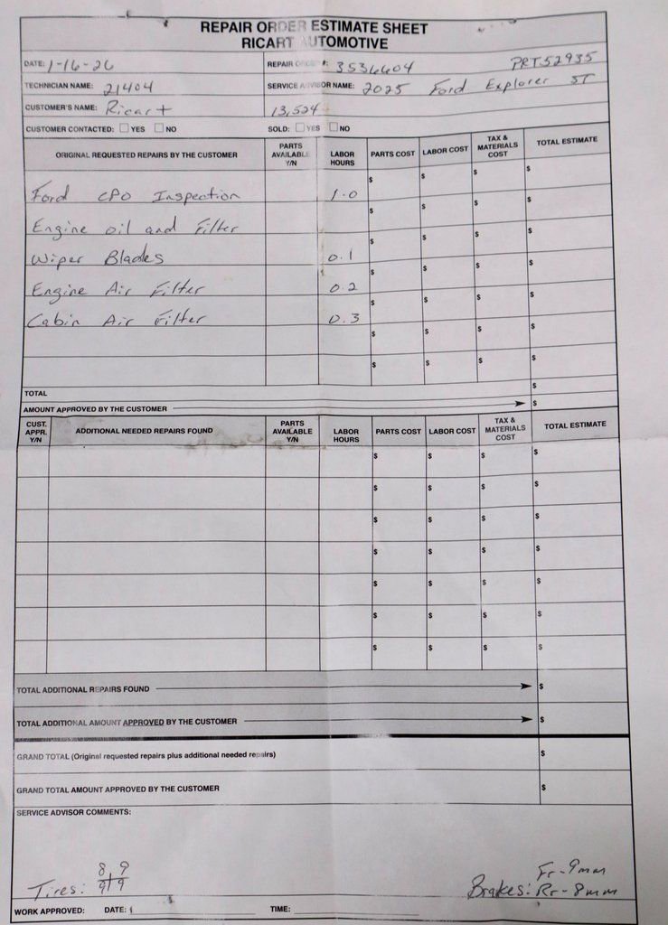 Certified 2025 Ford Explorer ST image 4