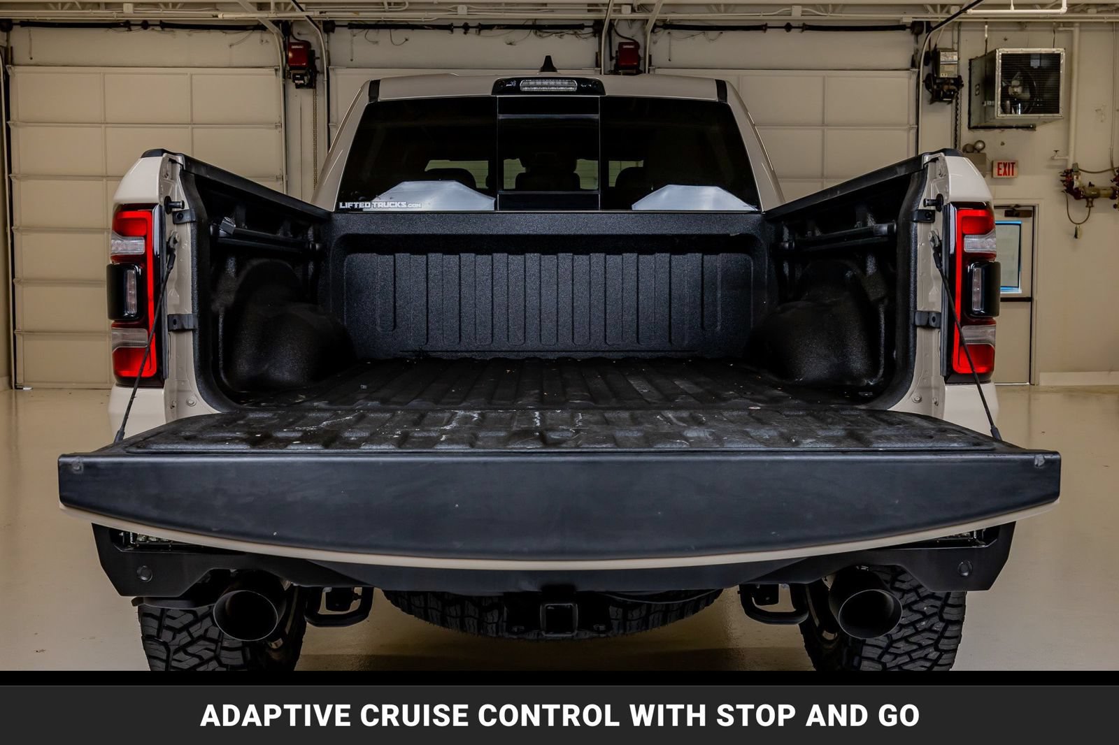 Used 2022 RAM 1500 TRX w/ TRX Level 2 Equipment Group AWD/4WD image 9