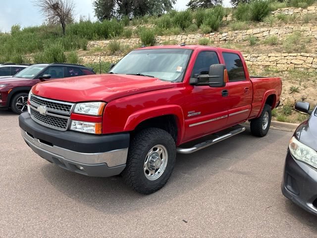 Used 2005 Chevrolet Silverado 2500 LT w/ Heavy-Duty Power Package AWD/4WD image 2