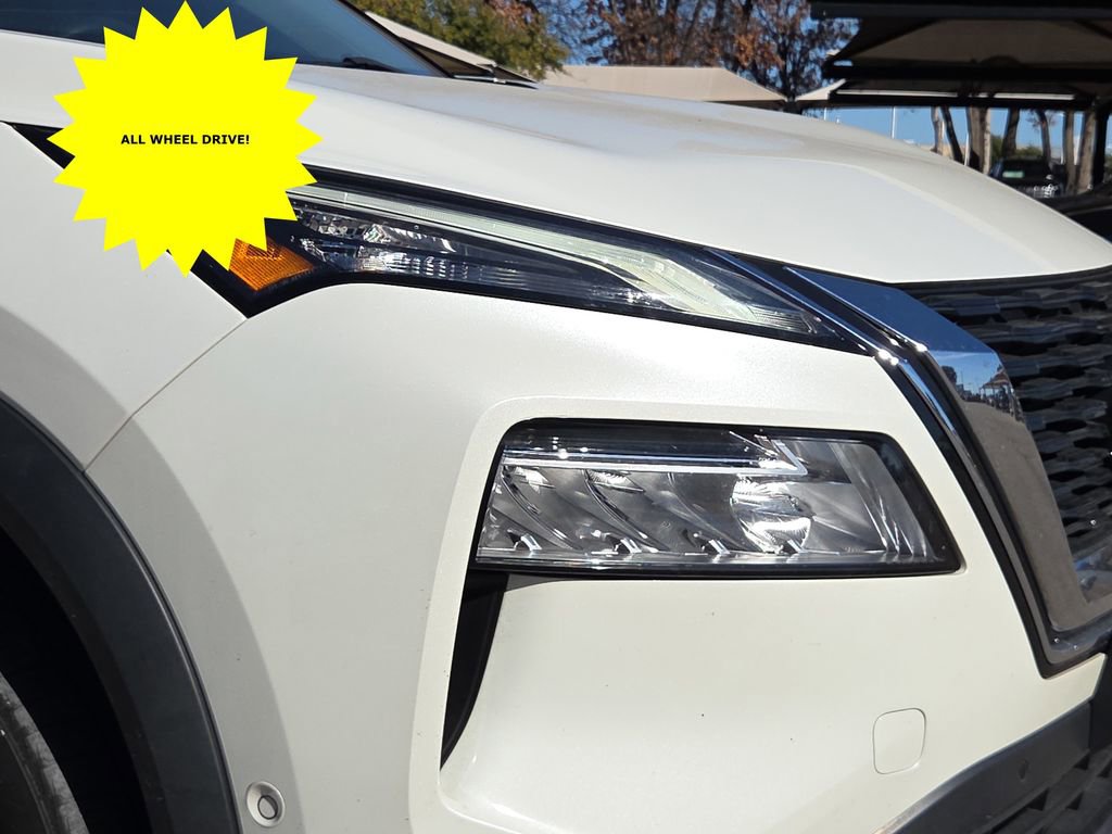 Used 2023 Nissan Rogue SL w/ SL Premium Package image 12