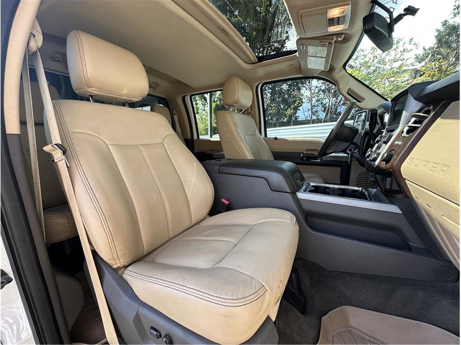 Used 2015 Ford F350 Lariat w/ Lariat Interior Package AWD/4WD image 14