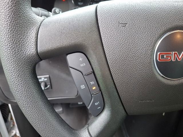 New 2024 GMC Savana 2500 w/ Driver Convenience Package RWD image 9