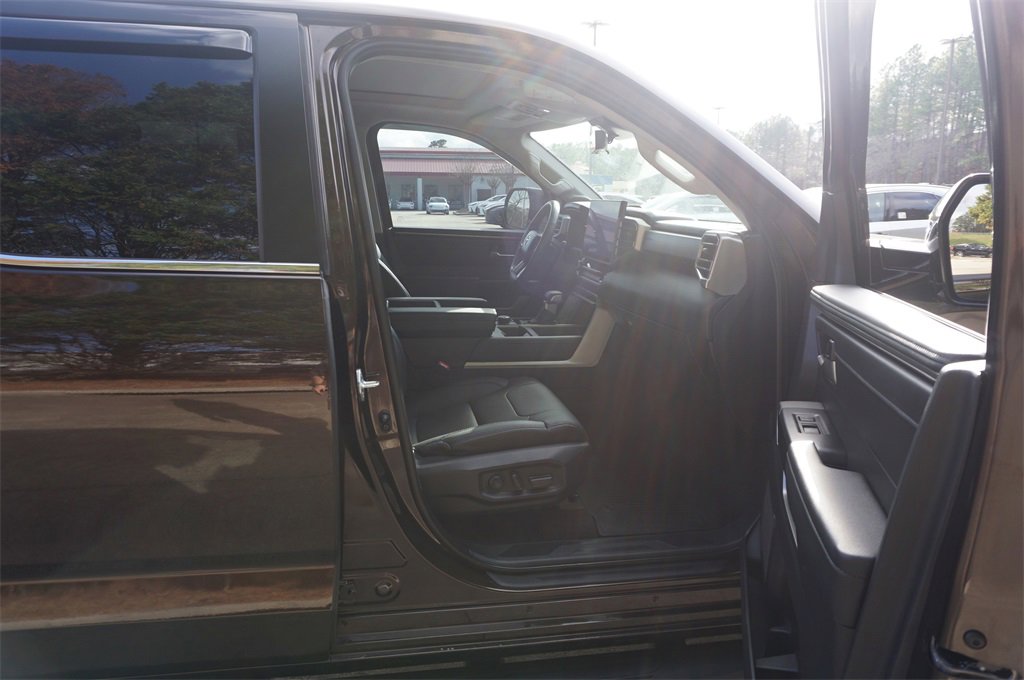Used 2024 Toyota Tundra Limited image 21
