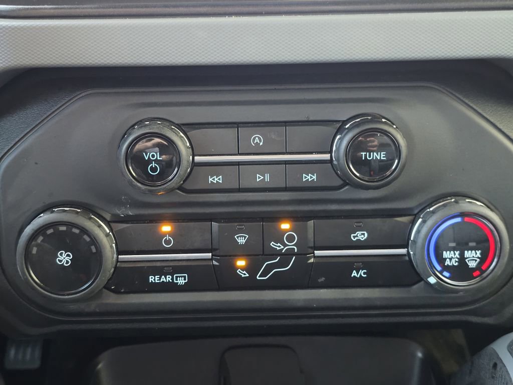 Used 2023 Ford Bronco Big Bend AWD/4WD image 17