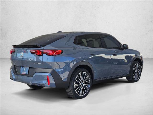 Used 2026 BMW X2 xDrive28i w/ Convenience Package AWD/4WD image 2