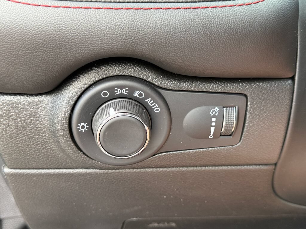 Used 2026 Dodge Durango GT RWD image 31