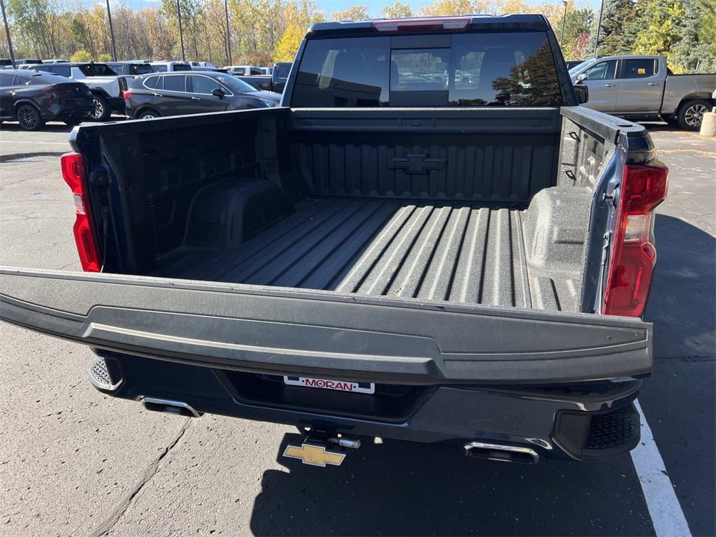 Certified 2023 Chevrolet Silverado 1500 RST w/ Convenience Package II image 11