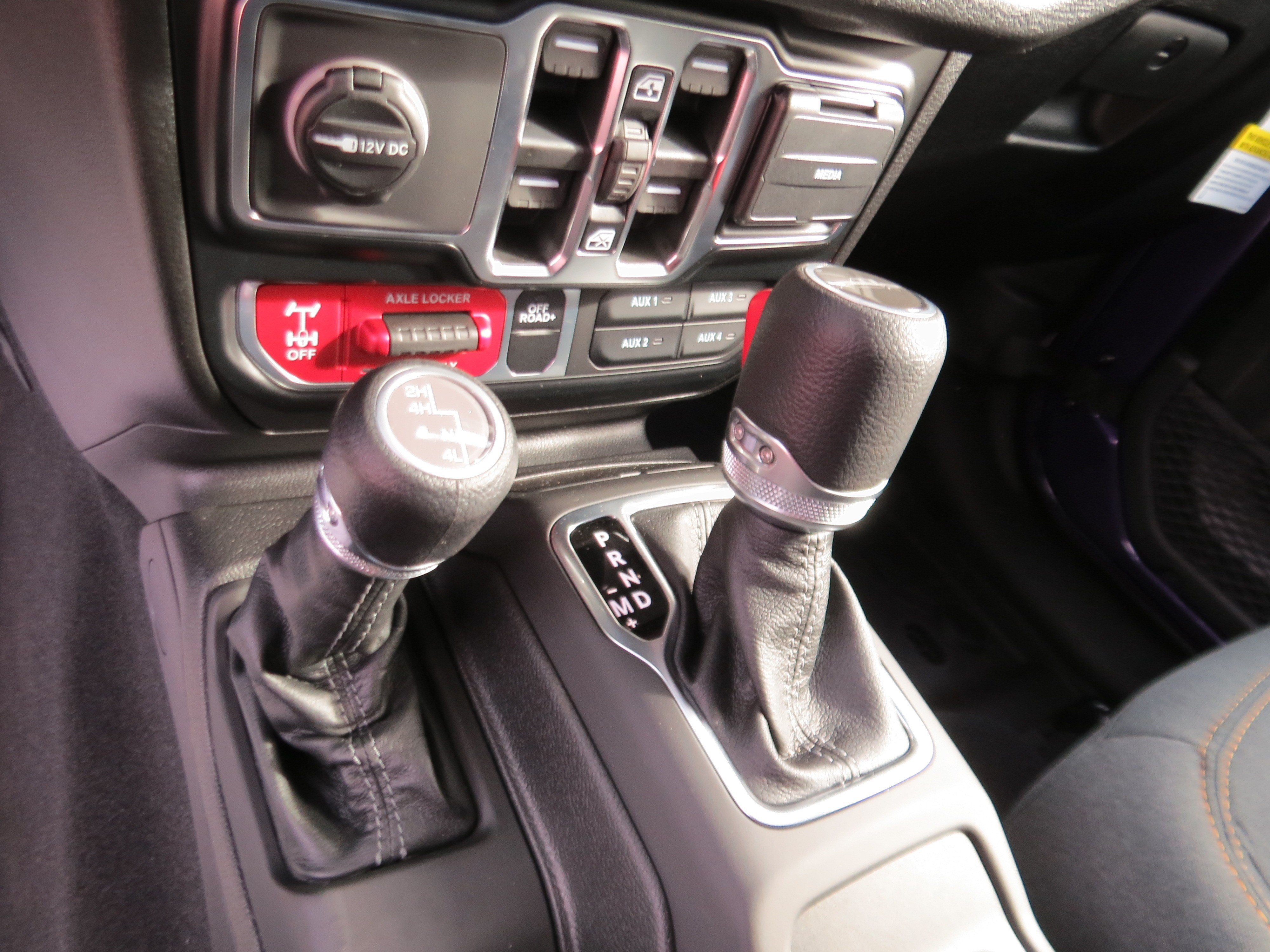 New 2026 Jeep Gladiator Mojave AWD/4WD image 16
