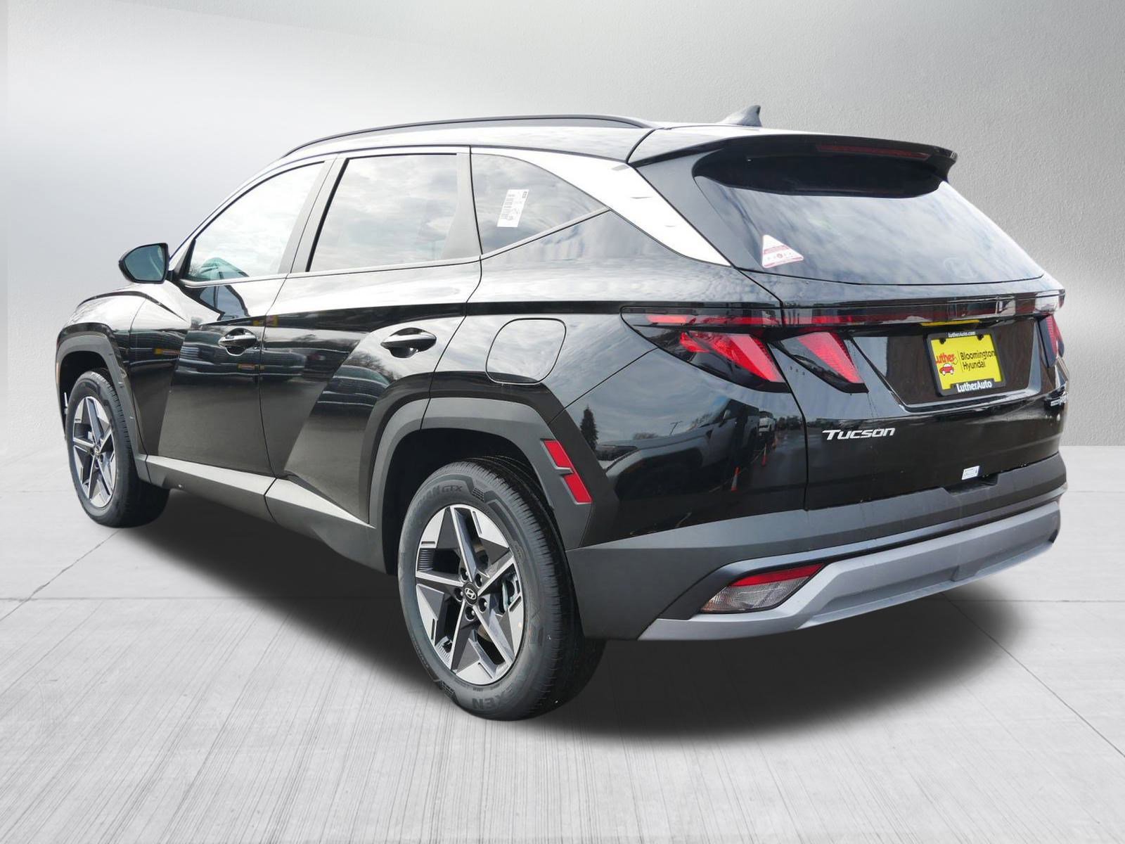 New 2026 Hyundai Tucson SEL image 3