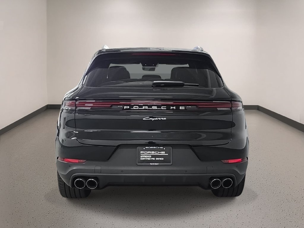 Certified 2026 Porsche Cayenne AWD/4WD image 6