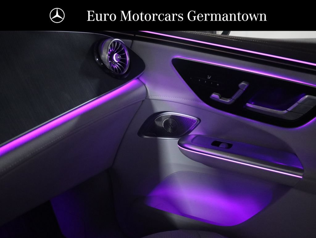 Used 2023 Mercedes-Benz EQE 350+ 4MATIC SUV w/ AMG Line Exterior Package image 17
