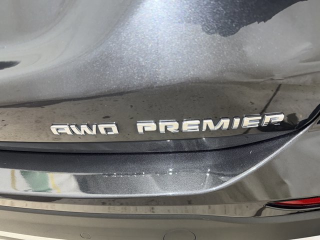 Used 2022 Chevrolet Equinox Premier image 36