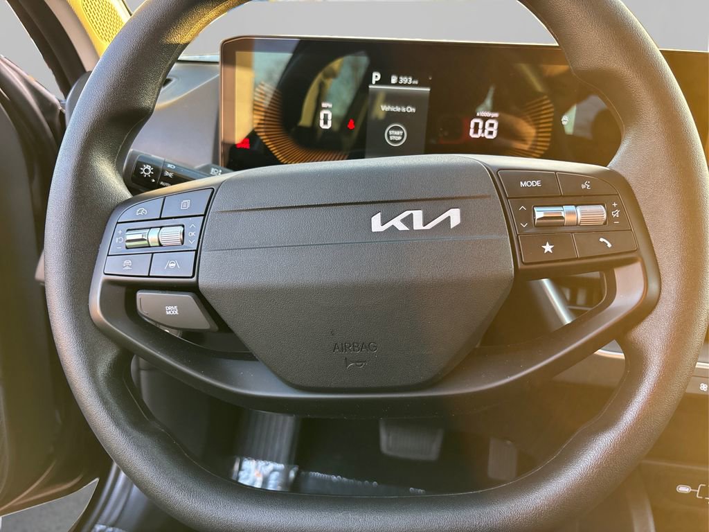 Certified 2025 Kia K4 LXS image 22