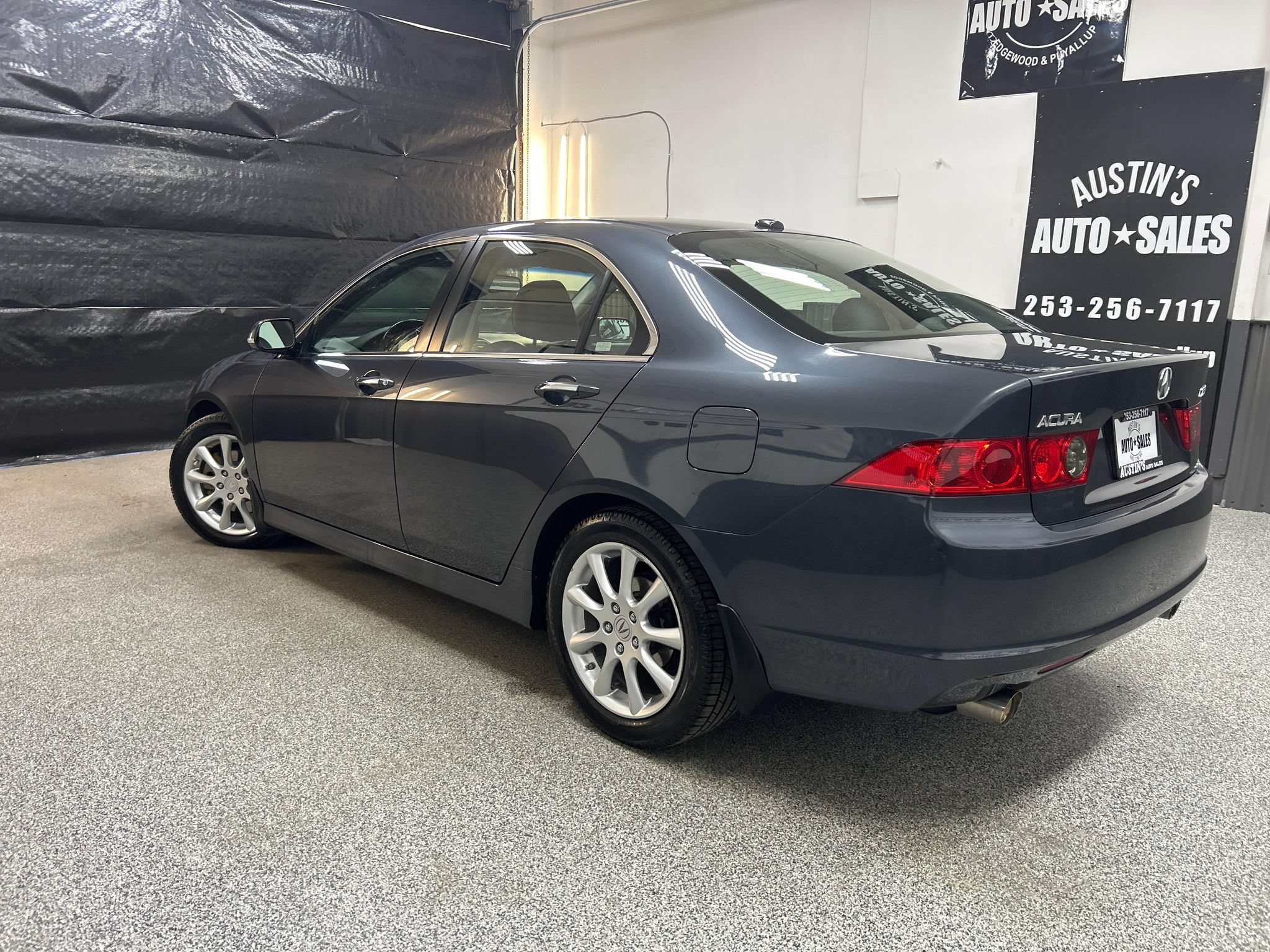 Used 2007 Acura TSX w/ Navigation FWD image 4