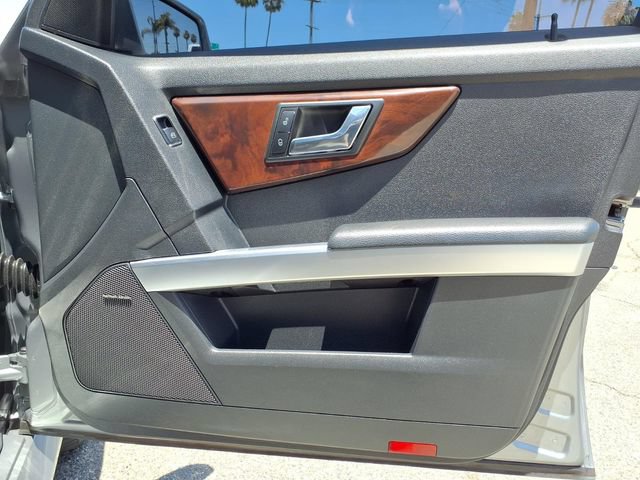 Used 2010 Mercedes-Benz GLK 350 4MATIC image 28