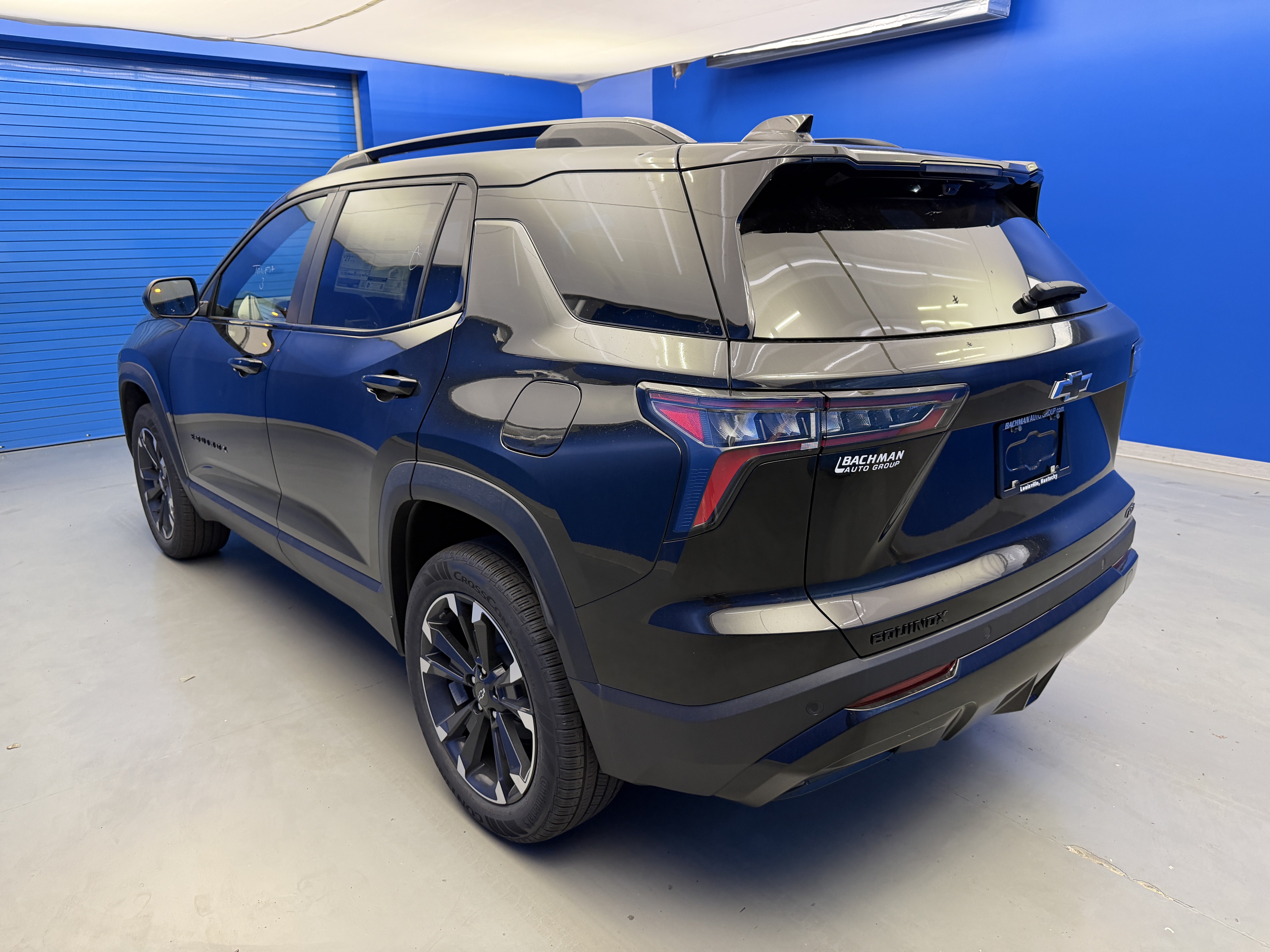 New 2027 Chevrolet Equinox RS w/ Safety and Technology Package FWD image 5