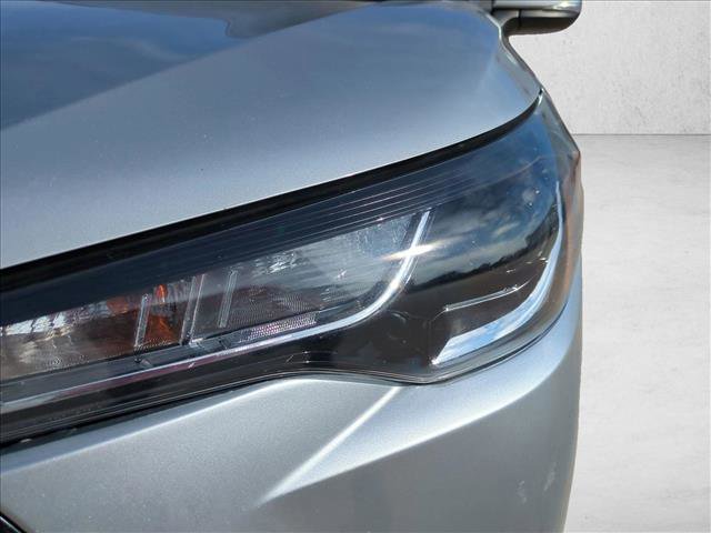 Used 2022 Toyota Corolla Cross LE FWD image 9