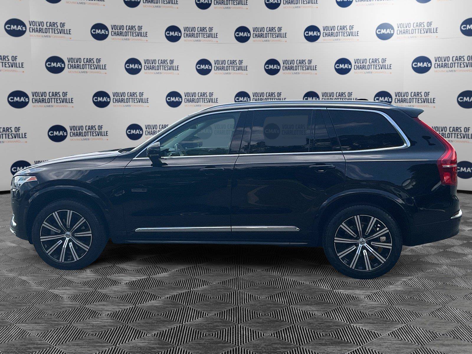 Used 2023 Volvo XC90 B6 Plus AWD/4WD image 2