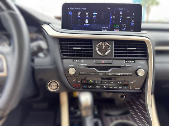 Certified 2022 Lexus RX 350L Luxury w/ Accessory Package (Z1) AWD/4WD image 15
