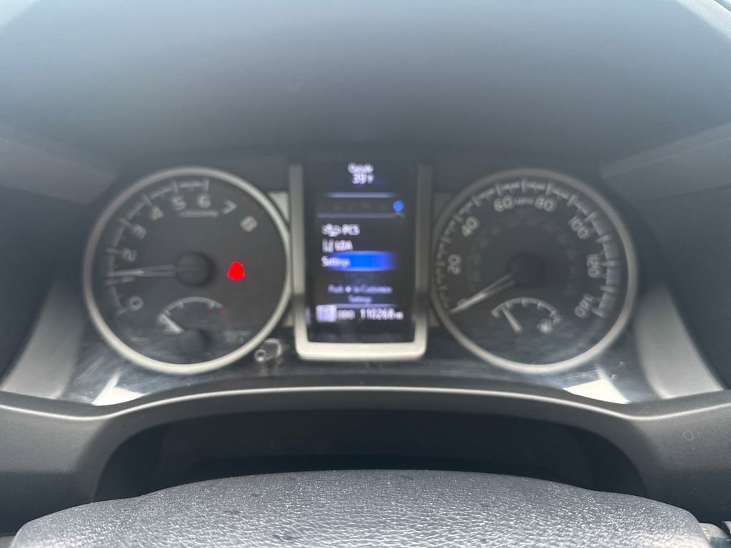 Used 2019 Toyota Tacoma SR5 image 17