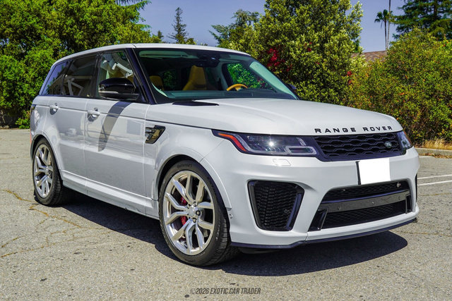 Used 2022 Land Rover Range Rover Sport SVR AWD/4WD image 12