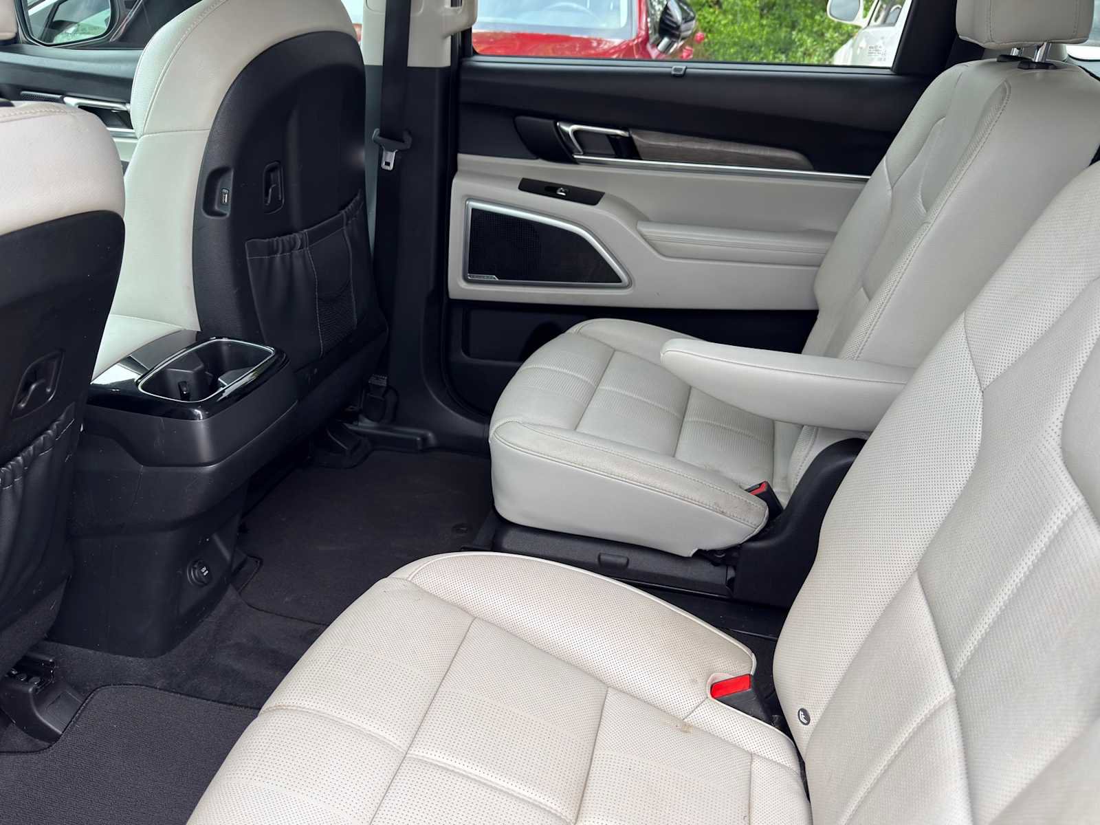 Used 2020 Kia Telluride EX w/ EX Premium Package image 27