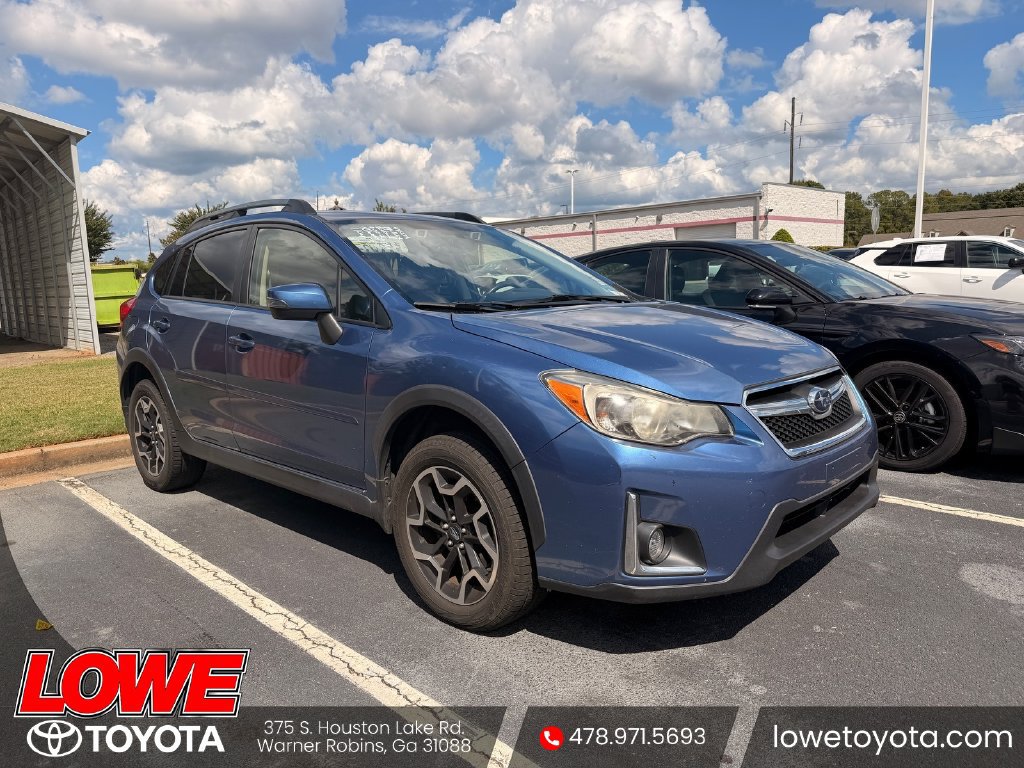 Used 2017 Subaru Crosstrek 2.0i Limited AWD/4WD image 1