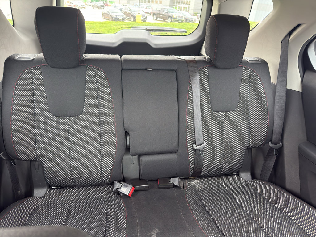 Used 2013 Chevrolet Equinox LT w/ Driver Convenience Package AWD/4WD image 12